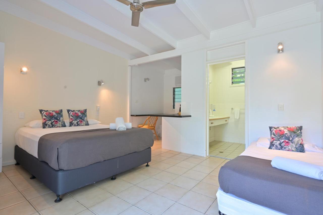 Amaroo On Mandalay, Magnetic Island Hotell Nelly Bay Eksteriør bilde