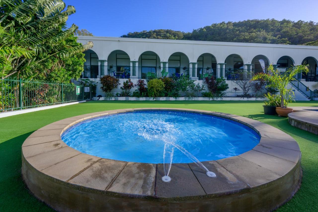 Amaroo On Mandalay, Magnetic Island Hotell Nelly Bay Eksteriør bilde
